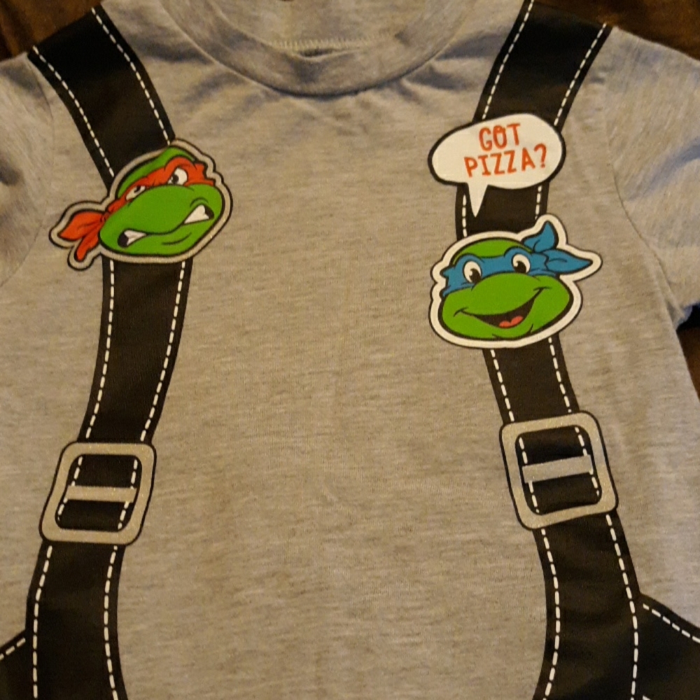 TMNT shirt